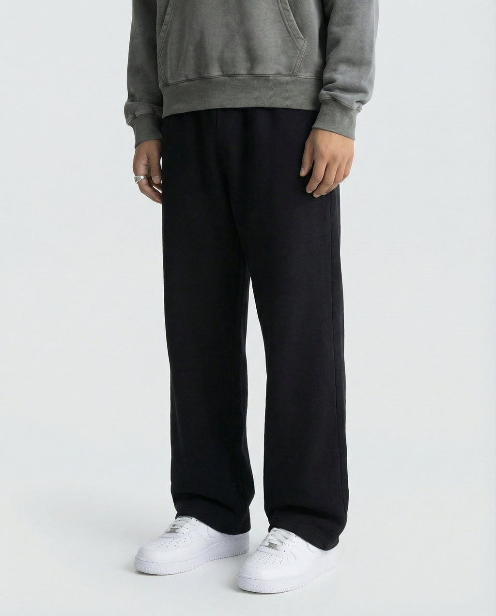 450 GSM 'BLACK' SWEATPANTS