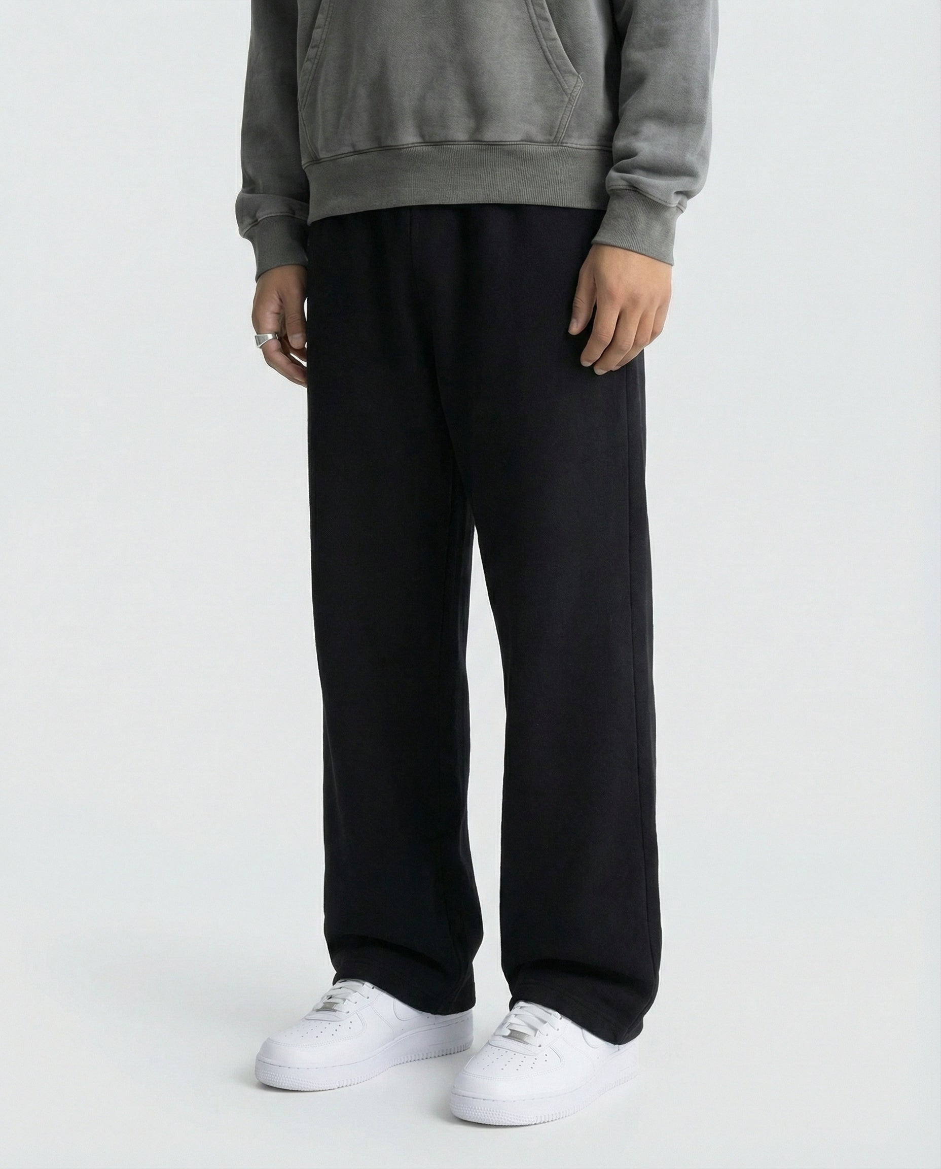 330 GSM 'BLACK' SWEATPANTS