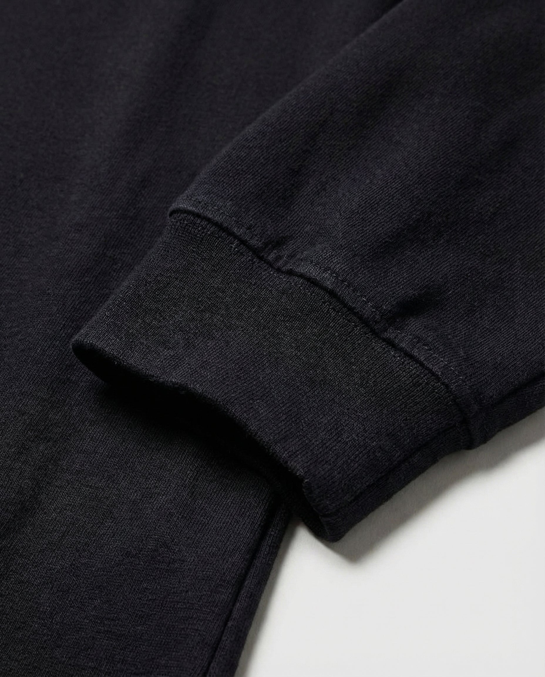 250 GSM 'BLACK' LONGSLEEVE T-SHIRT